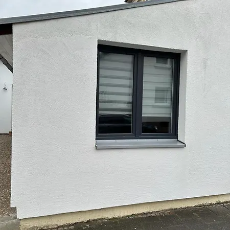 Sahra 1zi. Arheiligen Oda ve Kahvaltı *