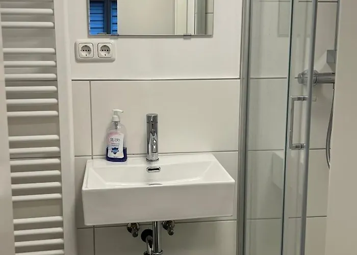 Sahra 1zi. Arheiligen * Darmstadt